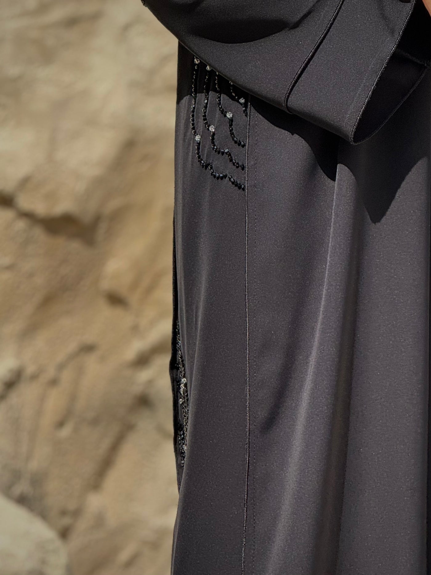 ABAYA Dubai avec perlage noir